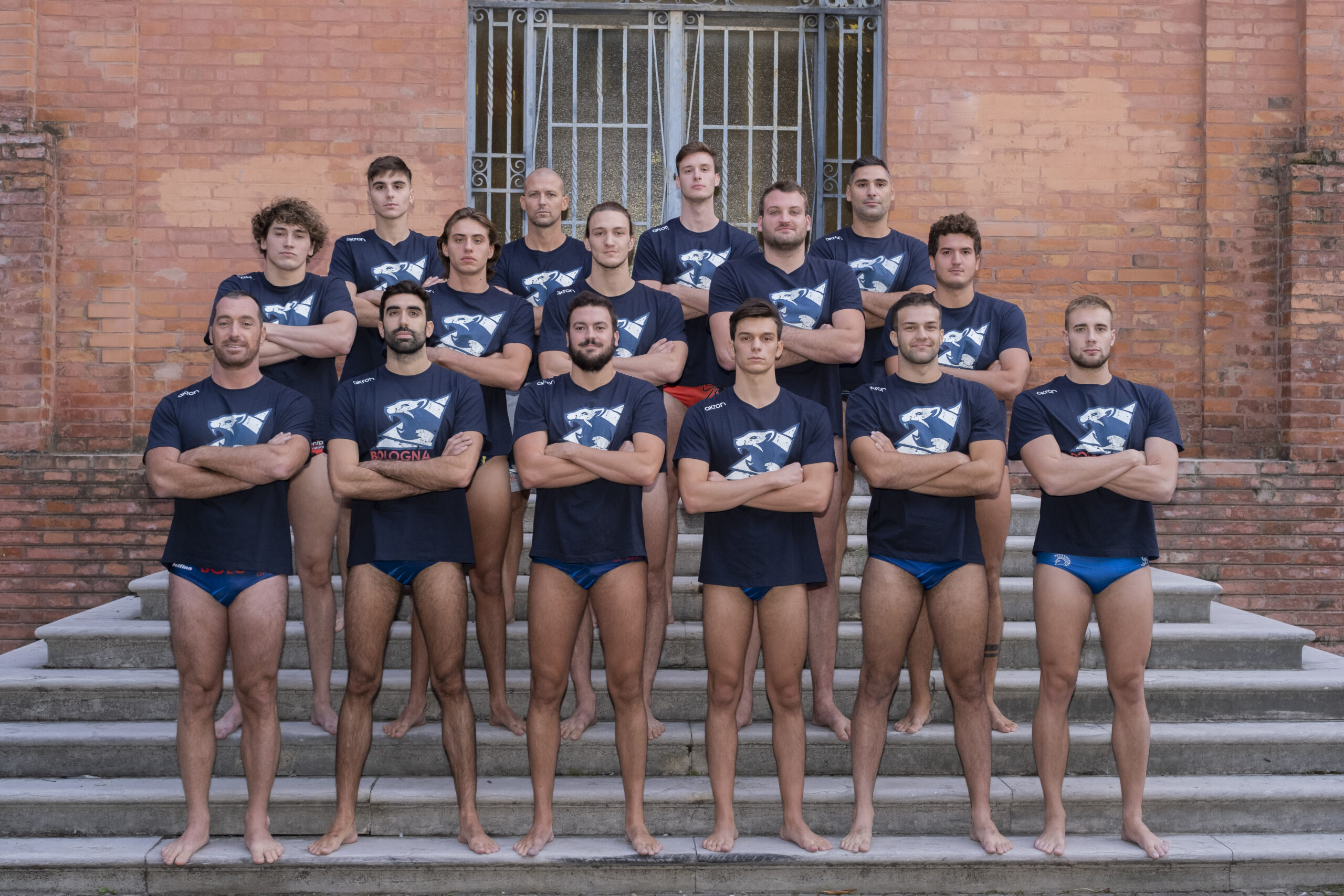 http://www.deakkerbologna.com/wp-content/uploads/2022/10/Squadra-_02-1-scaled.jpg