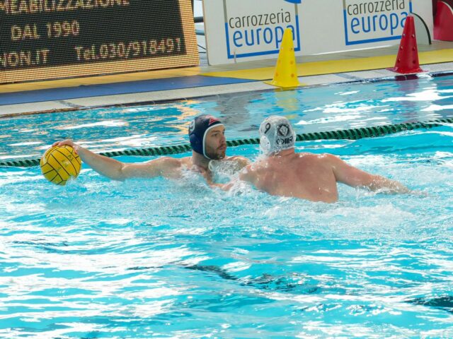 DE AKKER SCONFITTA 29-17 A BRESCIA AI QUARTI PLAY OFF  GIOVEDI’ ALLE 20.30 GARA 2 ALLA CARMEN LONGO